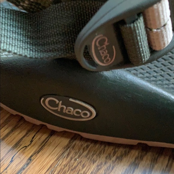 Women’s Chaco sandals with toe strap - Picture 4 of 6